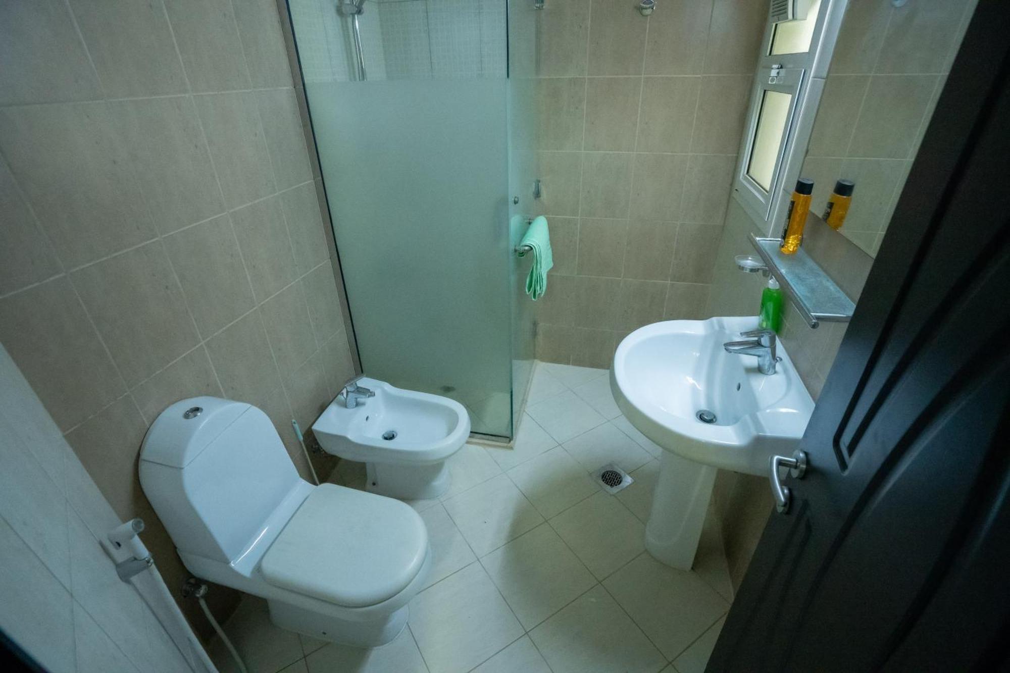Tourist Homes Baith Al Jannah L L C - New Private - - Shabiya12 Alloggio in famiglia Abu Dhabi