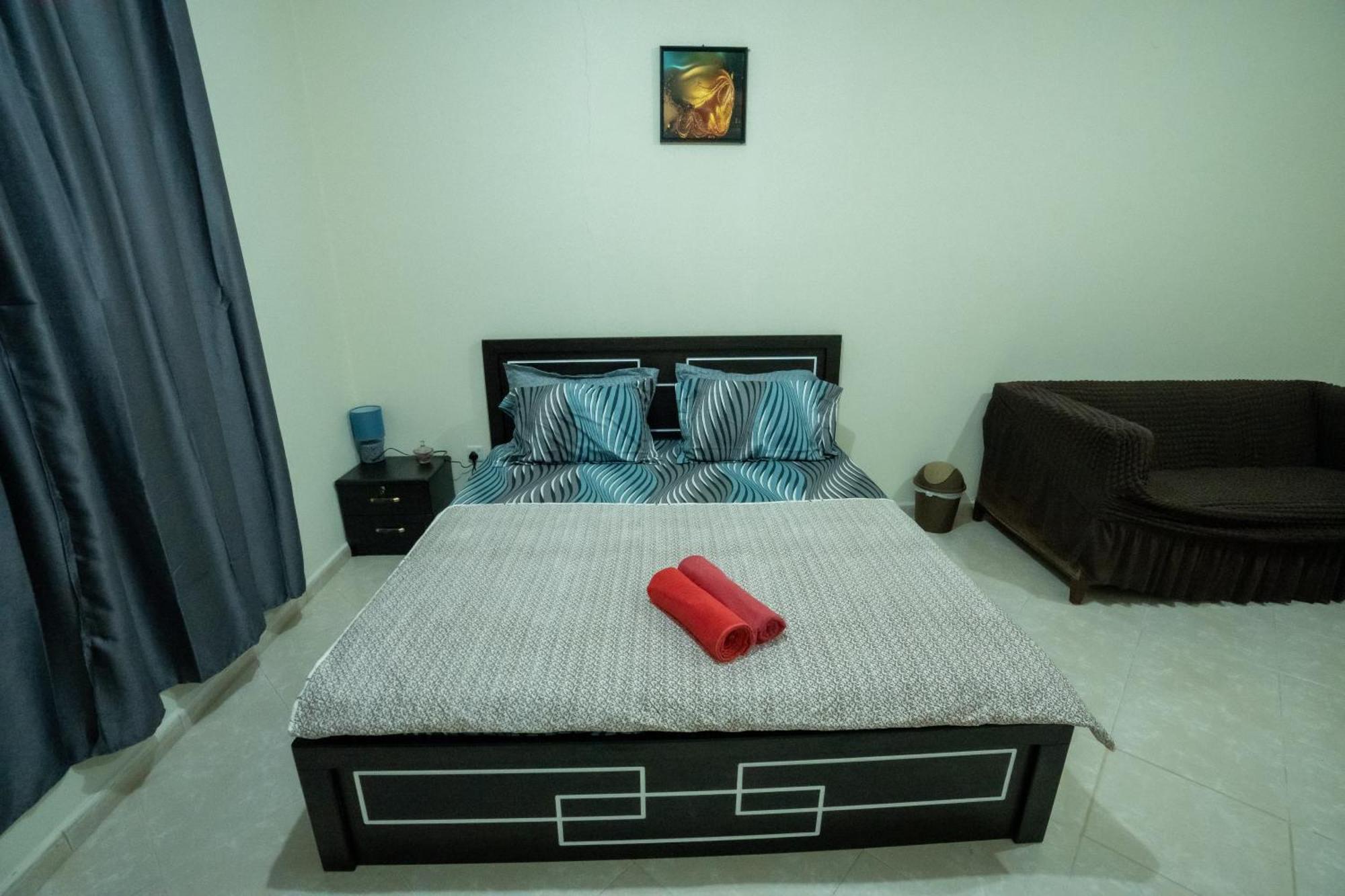 Tourist Homes Baith Al Jannah L L C - New Private - - Shabiya12 Alloggio in famiglia Abu Dhabi