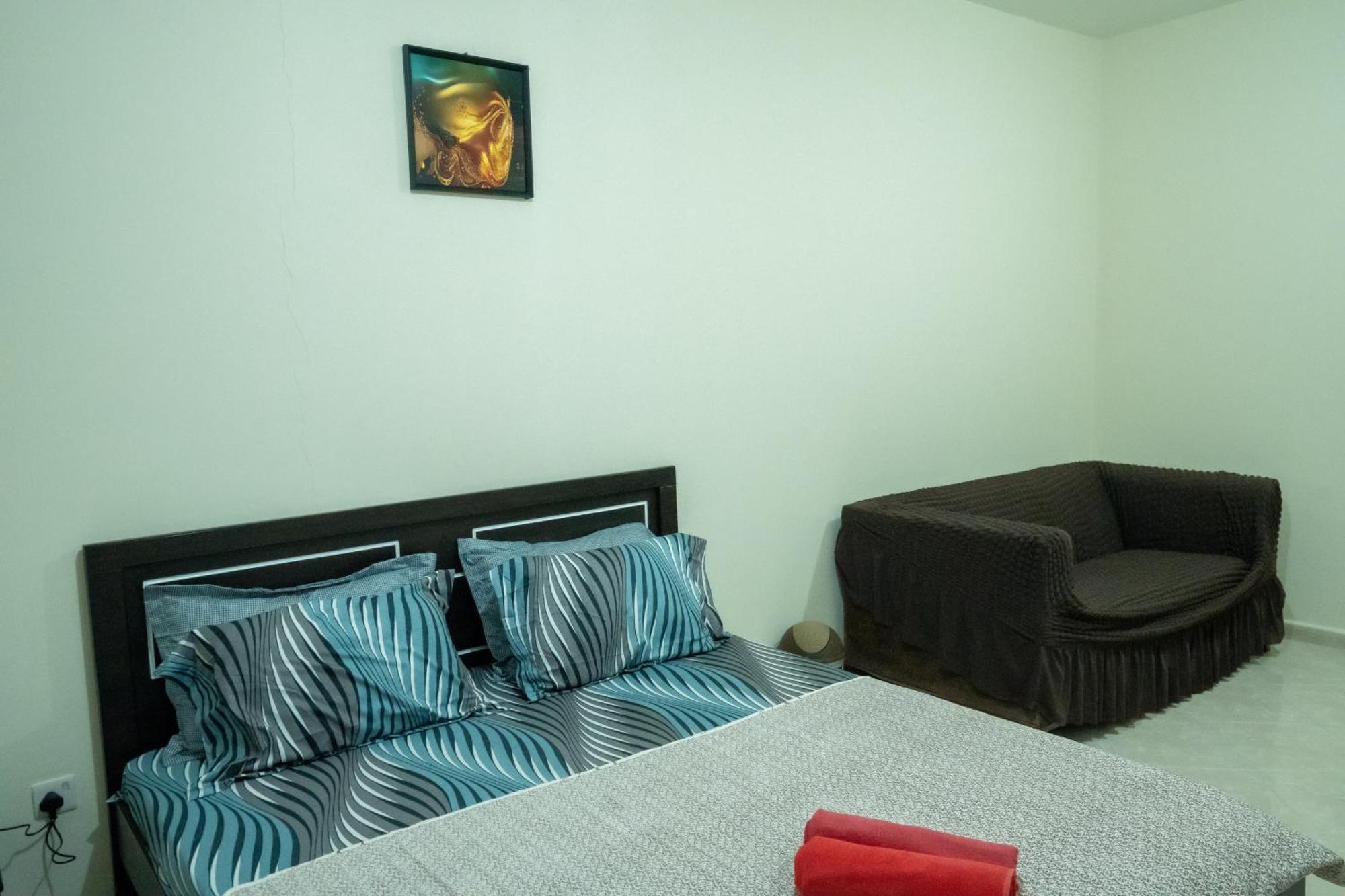 Tourist Homes Baith Al Jannah L L C - New Private - - Shabiya12 Alloggio in famiglia Abu Dhabi