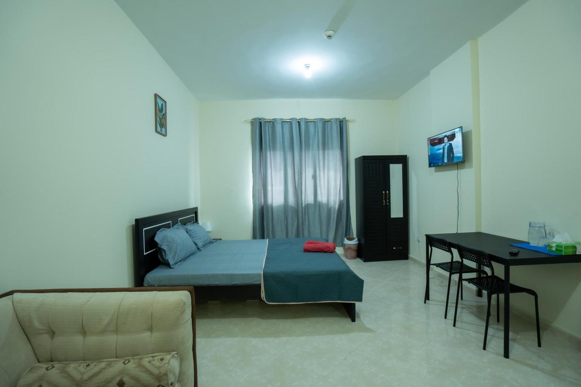 Tourist Homes Baith Al Jannah L L C - New Private - - Shabiya12 Alloggio in famiglia Abu Dhabi